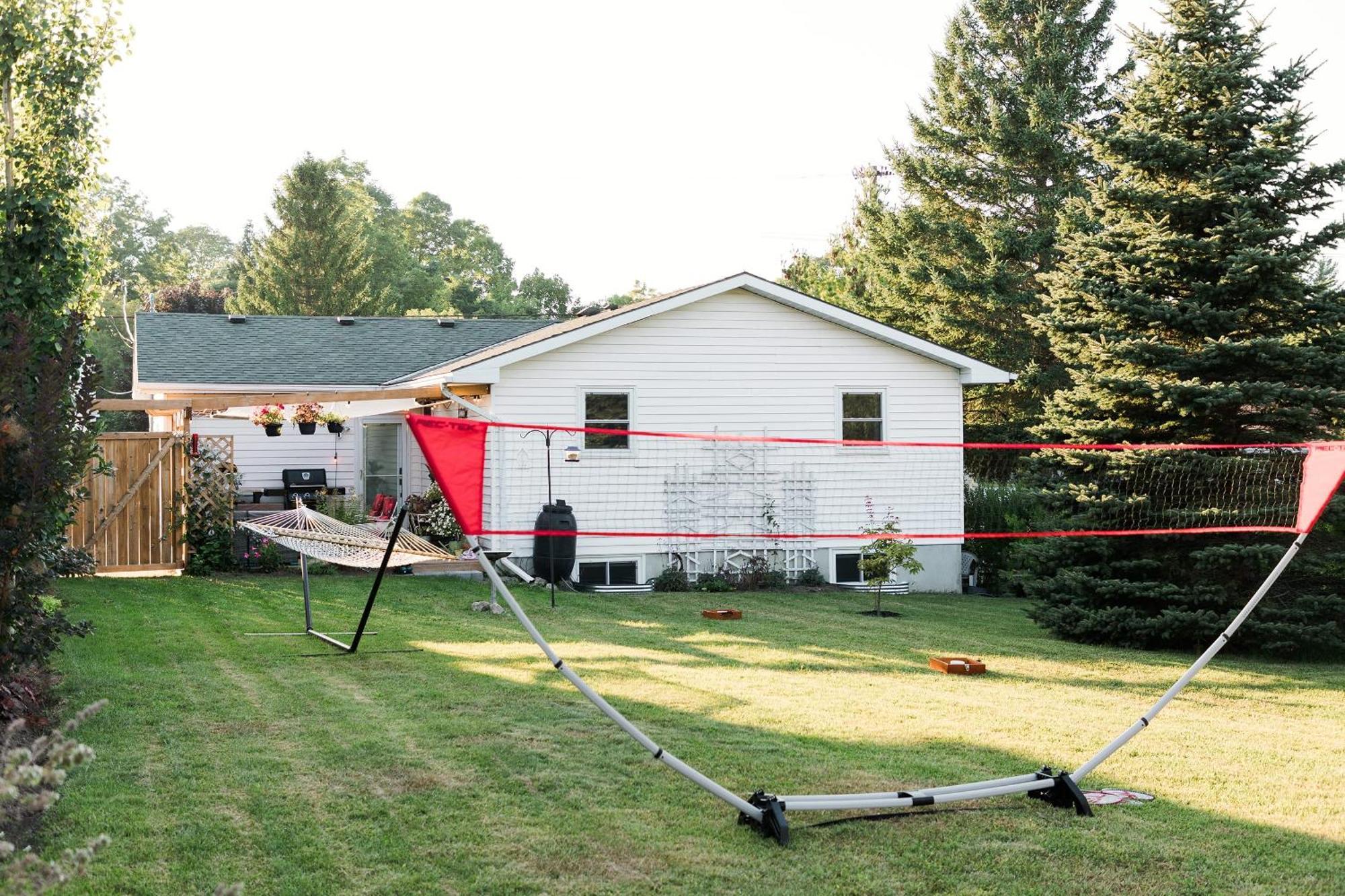 The Old Homestead - Gorgeous Backyard Right In The Heart Of Picton Exterior foto